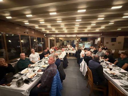 Yönetim Kurulumuz, BJK Genel Kurul ve Divan Kurulu Üyeleri İle Birlikte Olduk. 